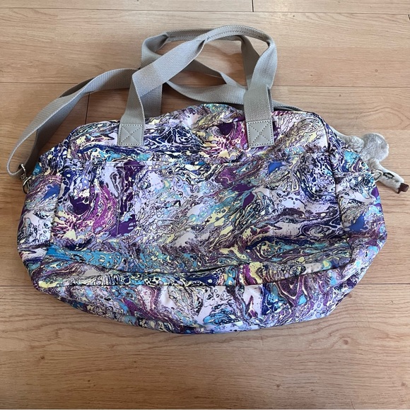 Kipling Cyrene Gray Oil Slick Overnight Carry On Travel Bag Tote - Picture 5 of 9